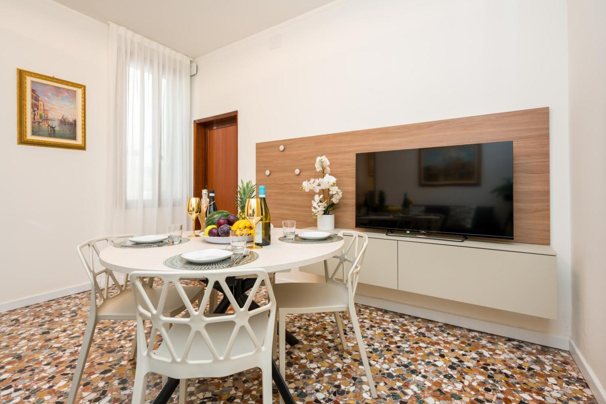 Ca Del Bezzo - Comfort & View Apartamento