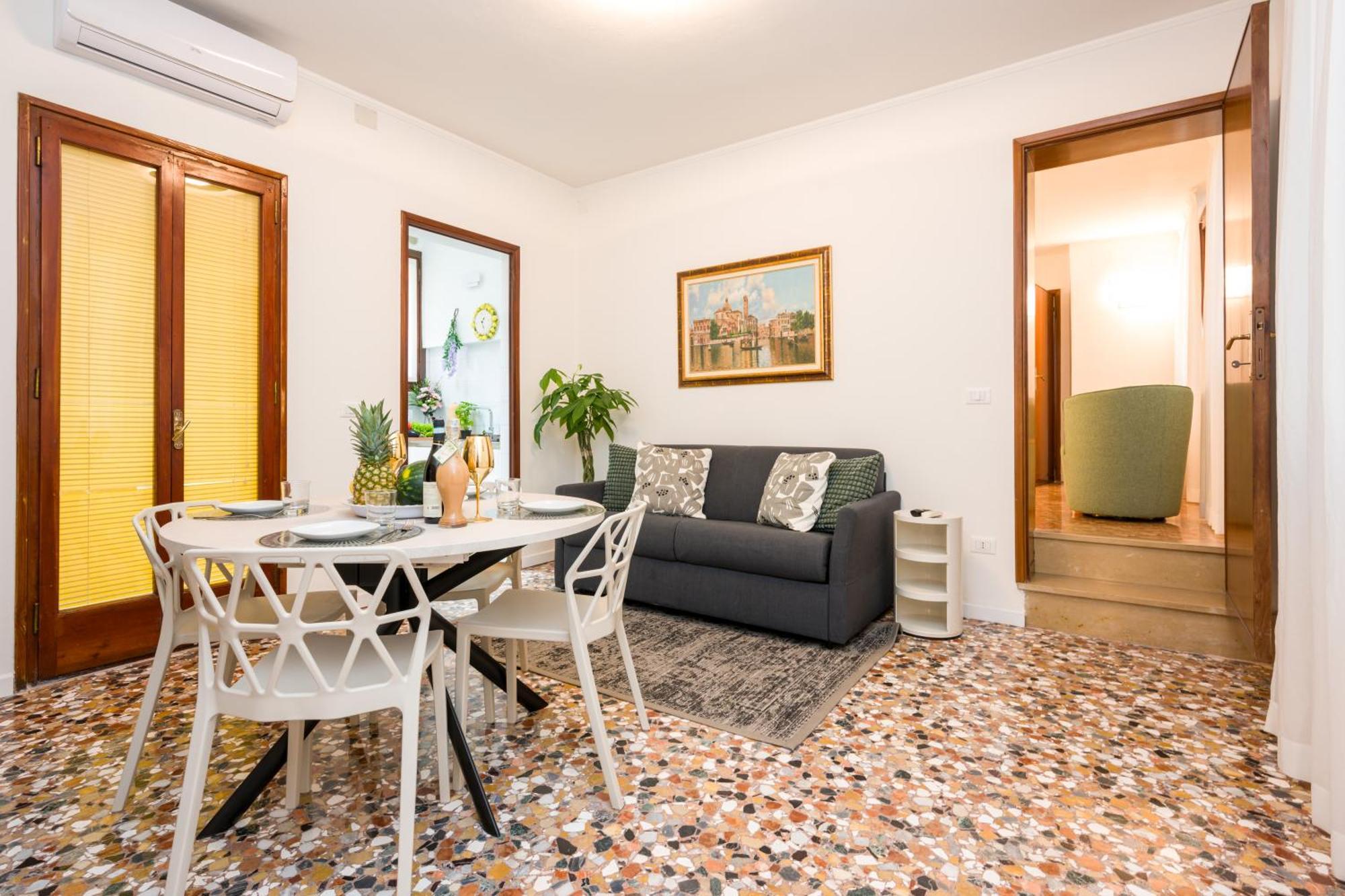 Ca Del Bezzo - Comfort & View Apartamento *